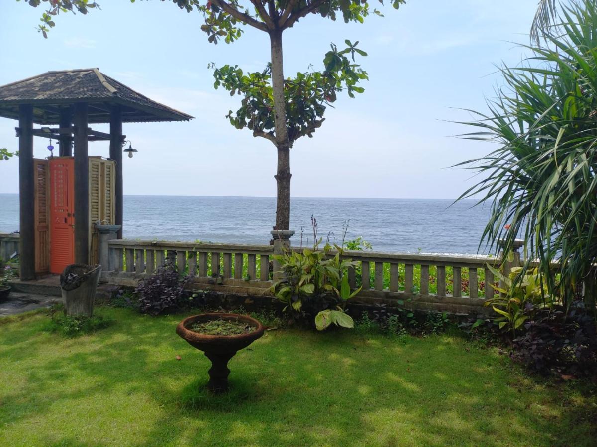 تِيانيا Bali North Beach B&B المظهر الخارجي الصورة