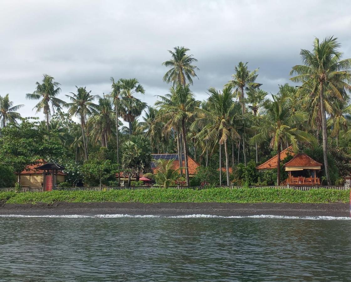 تِيانيا Bali North Beach B&B المظهر الخارجي الصورة