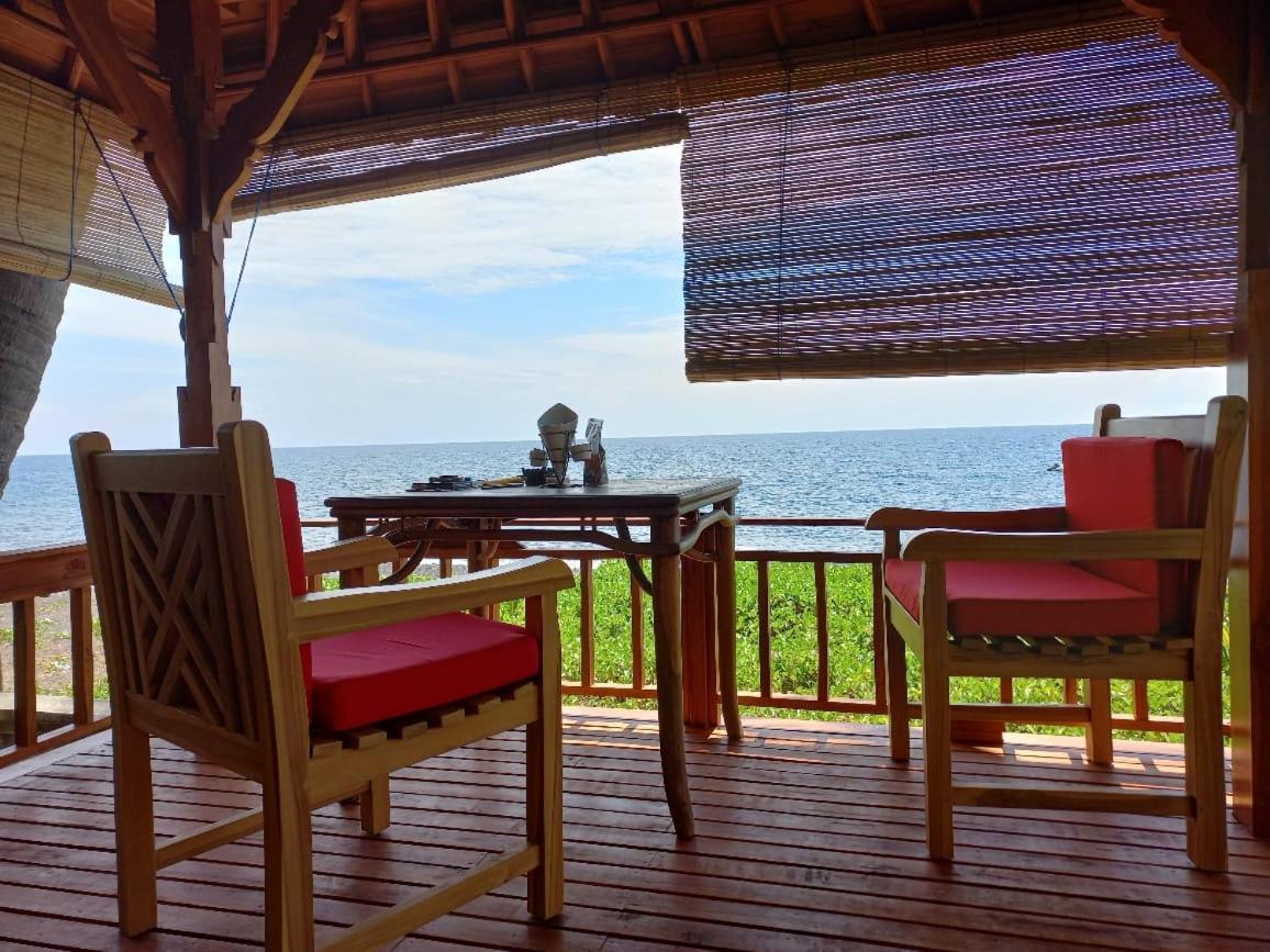 تِيانيا Bali North Beach B&B المظهر الخارجي الصورة